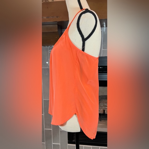 Trina Turk 100% Silk Halter Tank Top size small - Picture 2 of 5